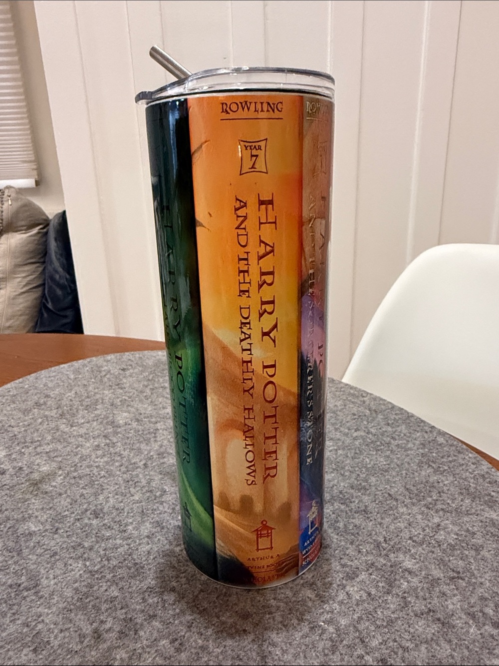 20 ounce Harry Potter tumbler and straw